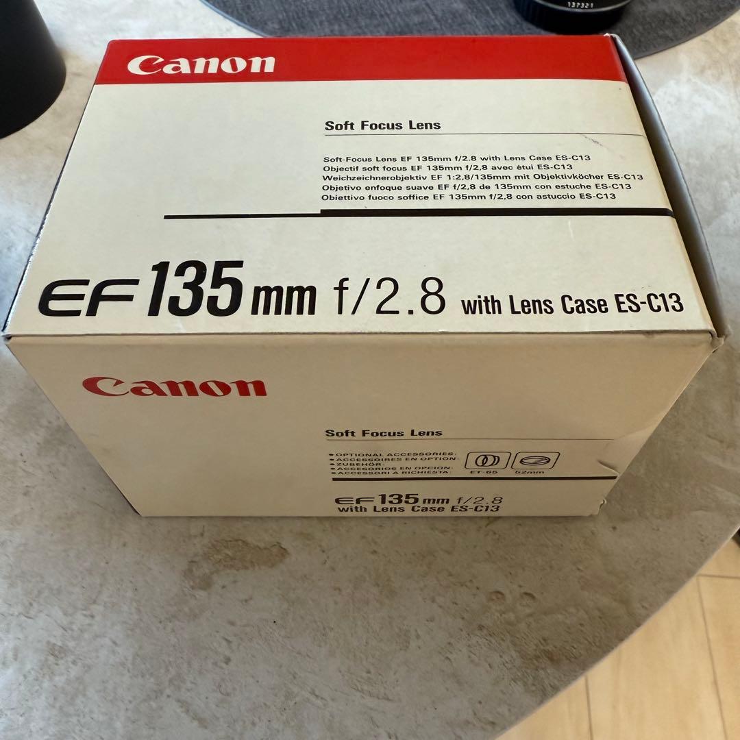 Canon EF 135mm f/2.8 ソフトフォーカスレンズ