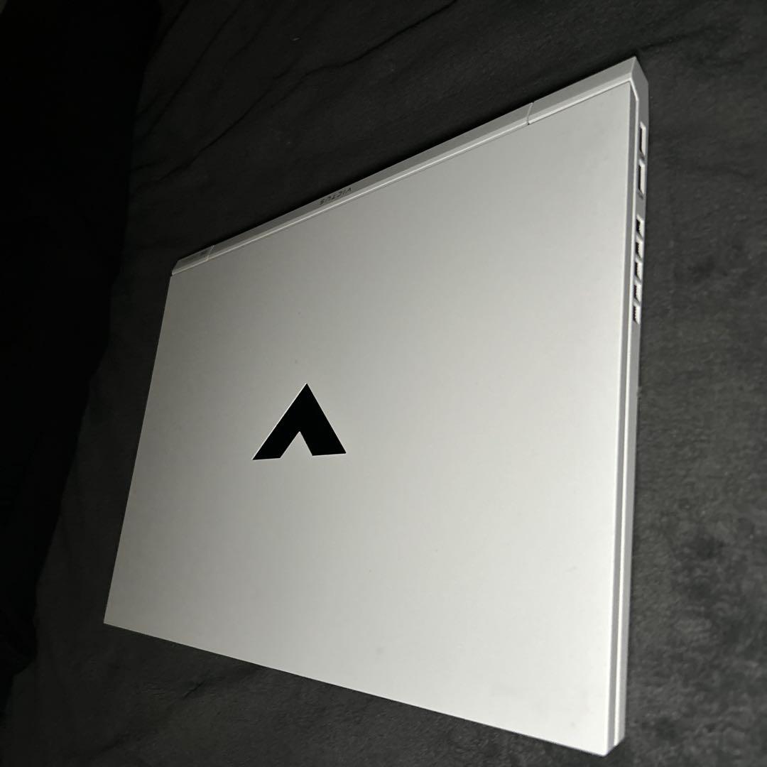 Windowsノート本体 HP Victus16 Core i7/512GB/16GB/RTX3060