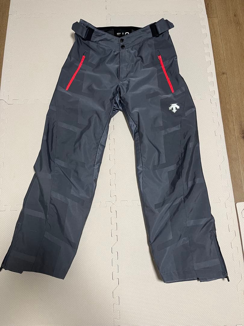 DESCENTE S.I.O スキーウェア上下セット　Mサイズ
