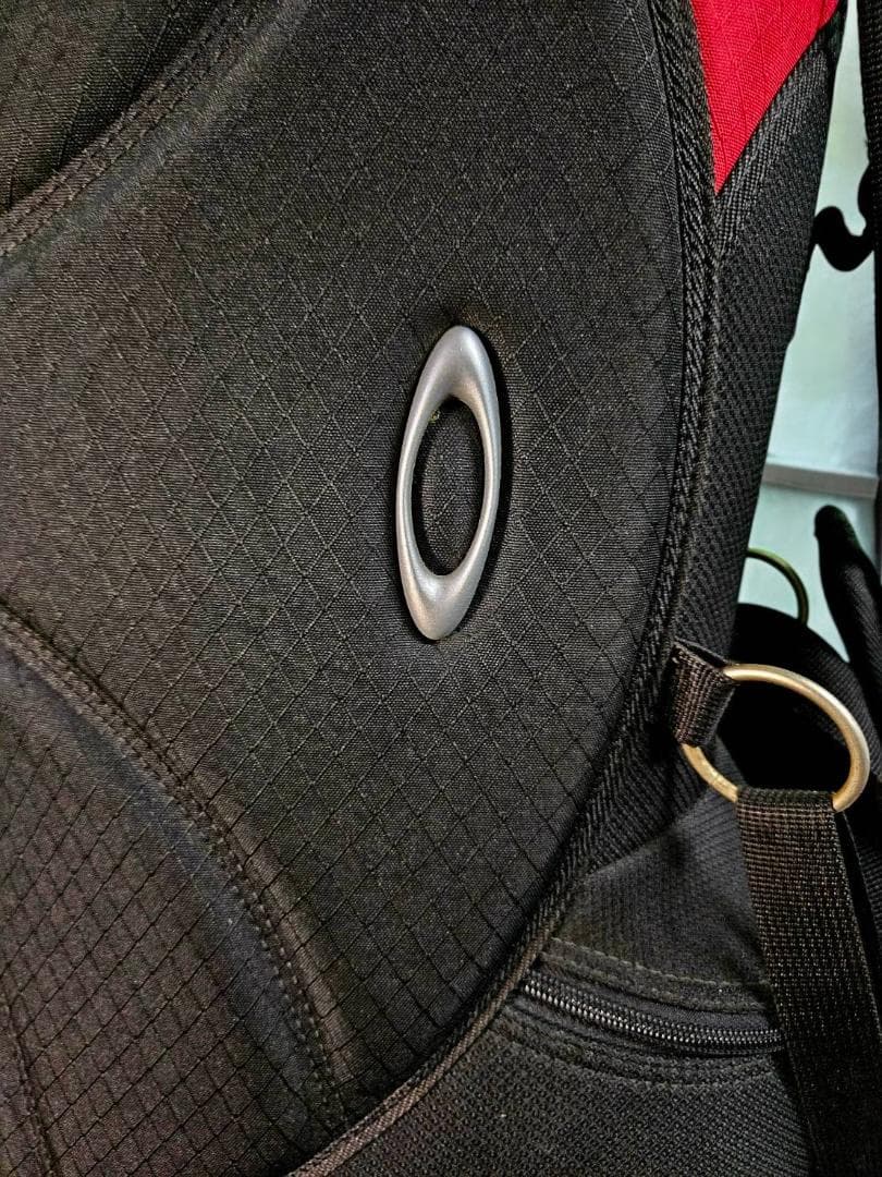 BOU送料無料/超美品　Oakley スタンドキャディバッグ 黒/赤