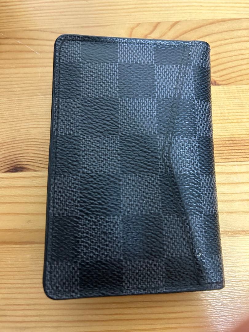 Louis Vuitton／ルイヴィトン　グラフィット 名刺入れ