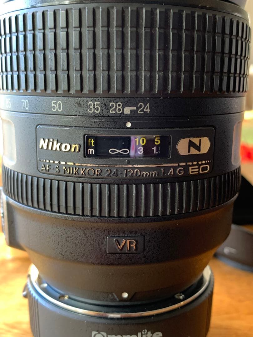 ニコン 24-120mm f/4 ＋ Commlite ソニー用 AFアダプター