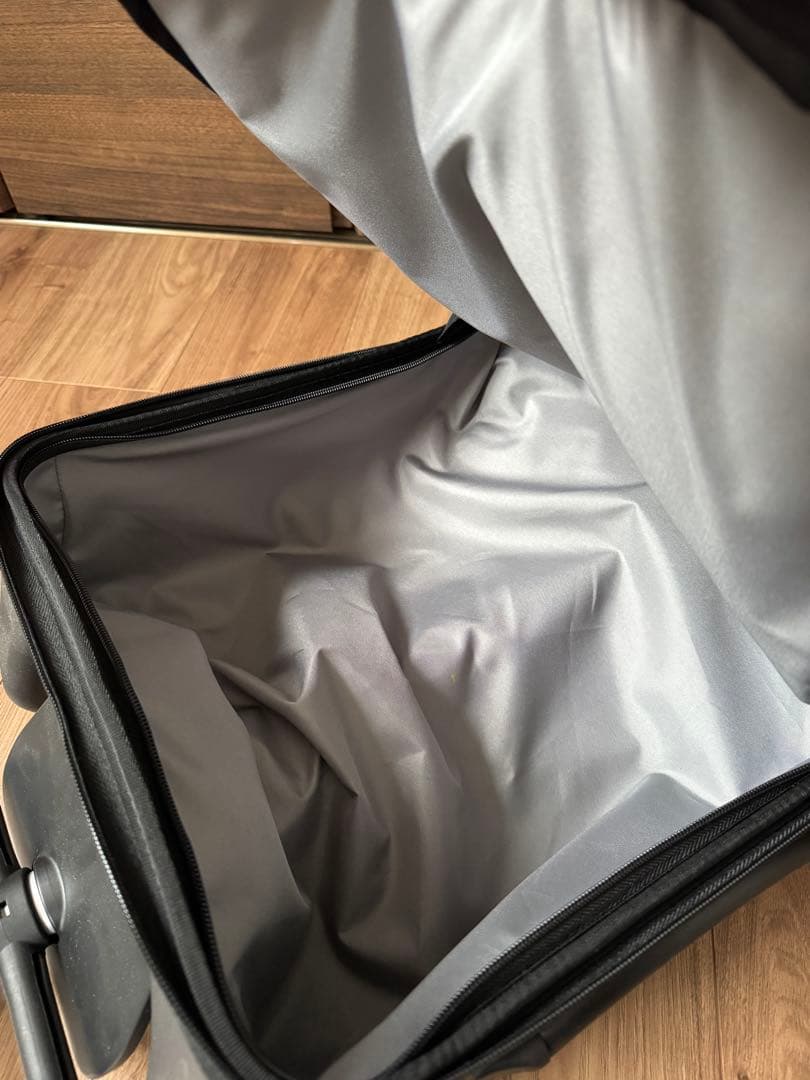 マイクロ　ラゲッジイージー　子供　スーツケース　micro luggage