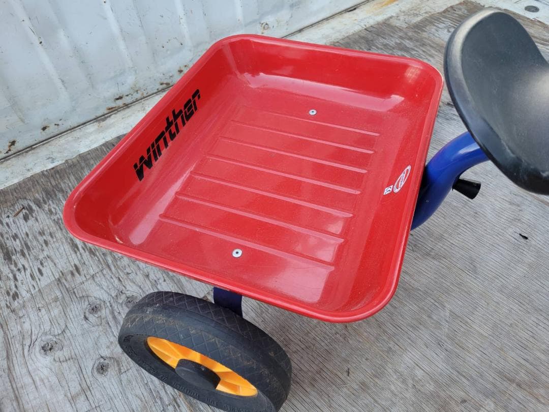 ボーネルンド ウィンザー( winther ) ペリカンデザイン 三輪車 荷台付