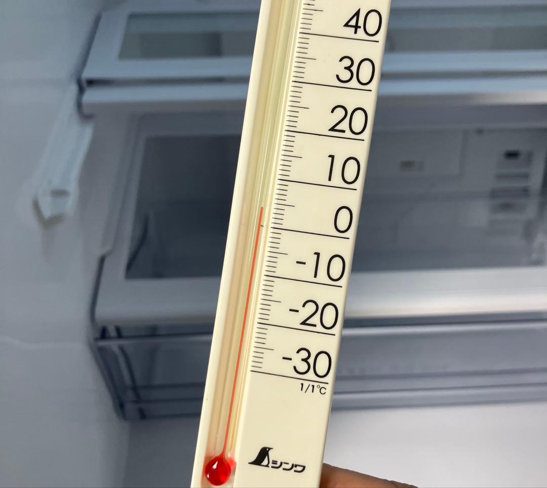 【送料込み】AQUA 冷蔵庫 中型 AQR-27K 272L 2021年 3ドア