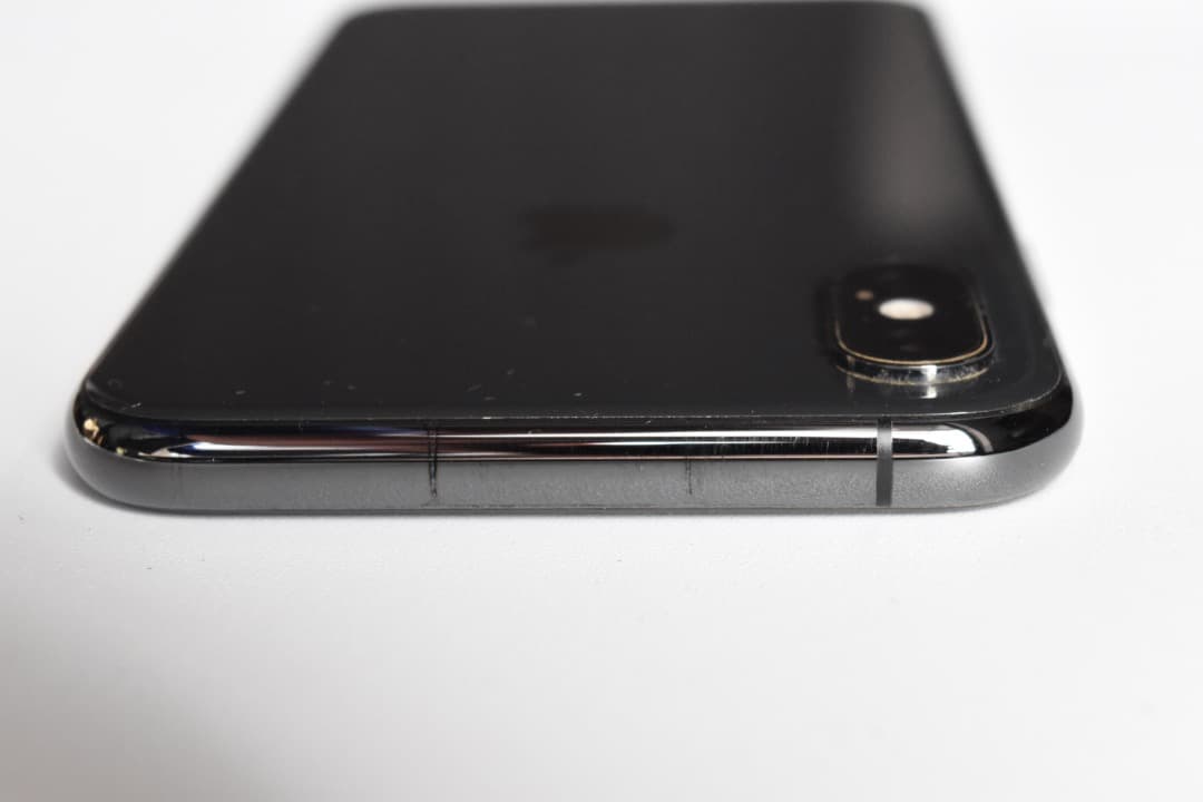 iPhone XS 256GB SIMフリー 残債なし バッテリー79%