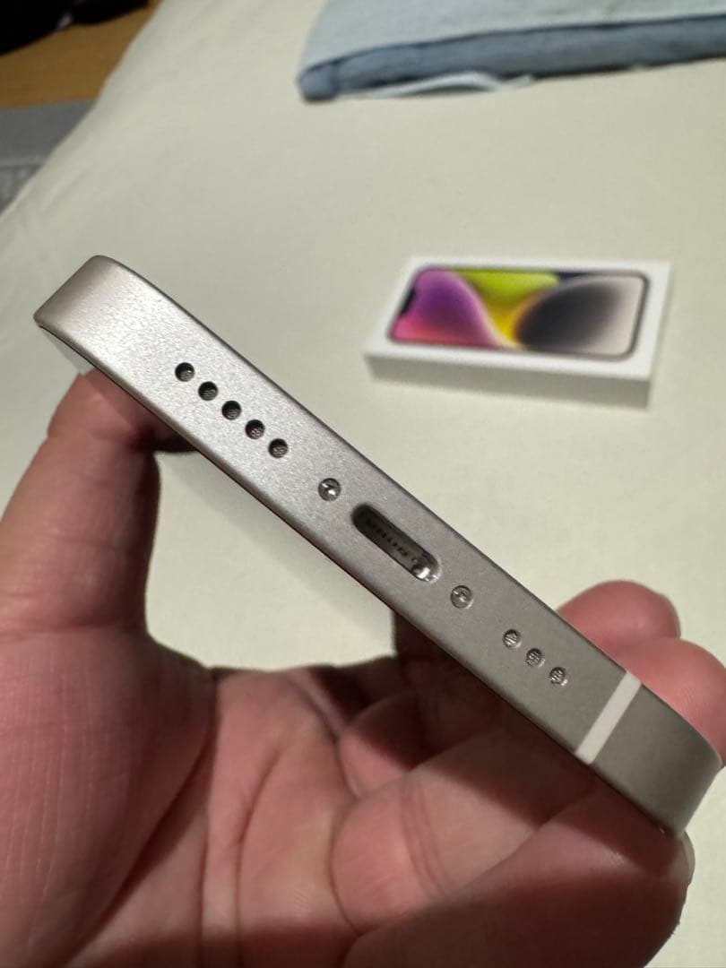 tuki 様 iPhone 14 スターライト 128GB 本体