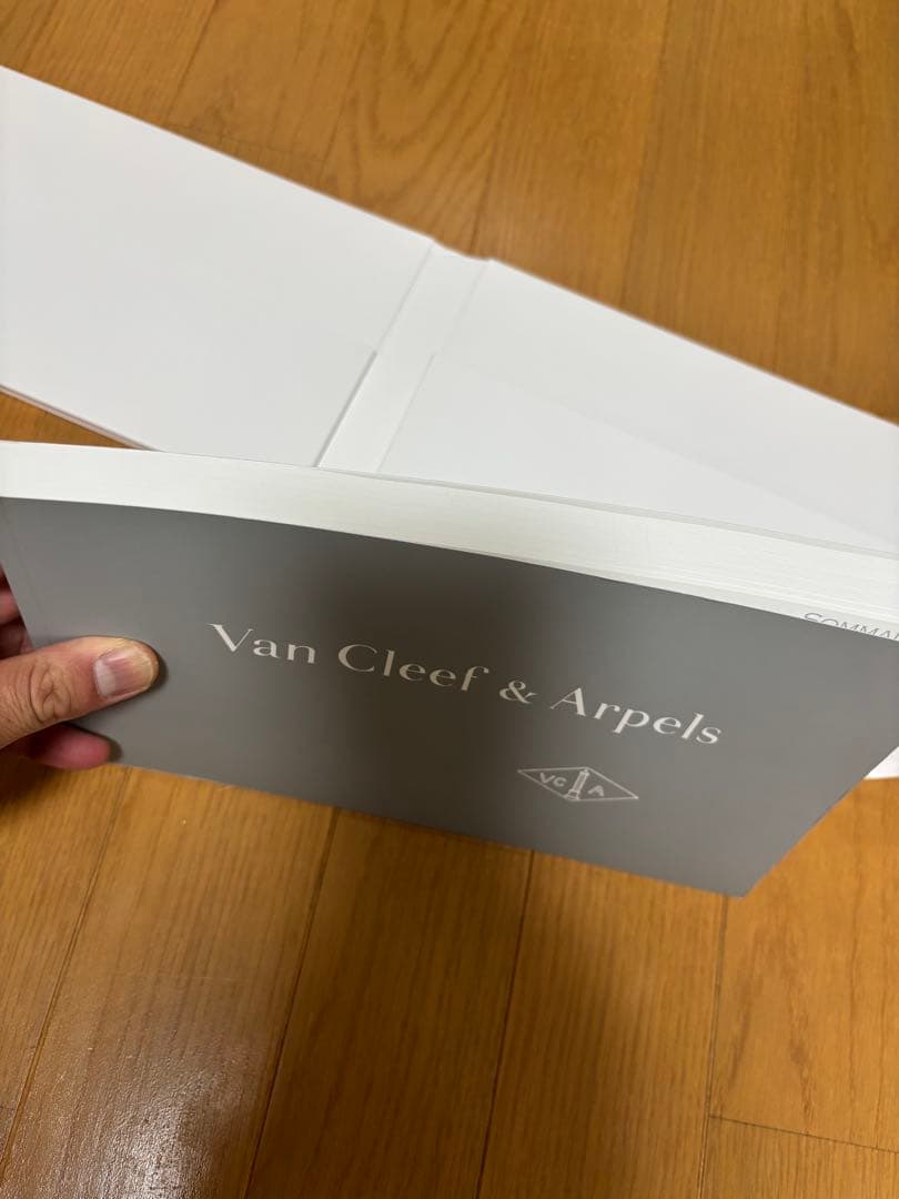 ヴァン クリーフ＆アーペル時計付属品　 箱&冊子