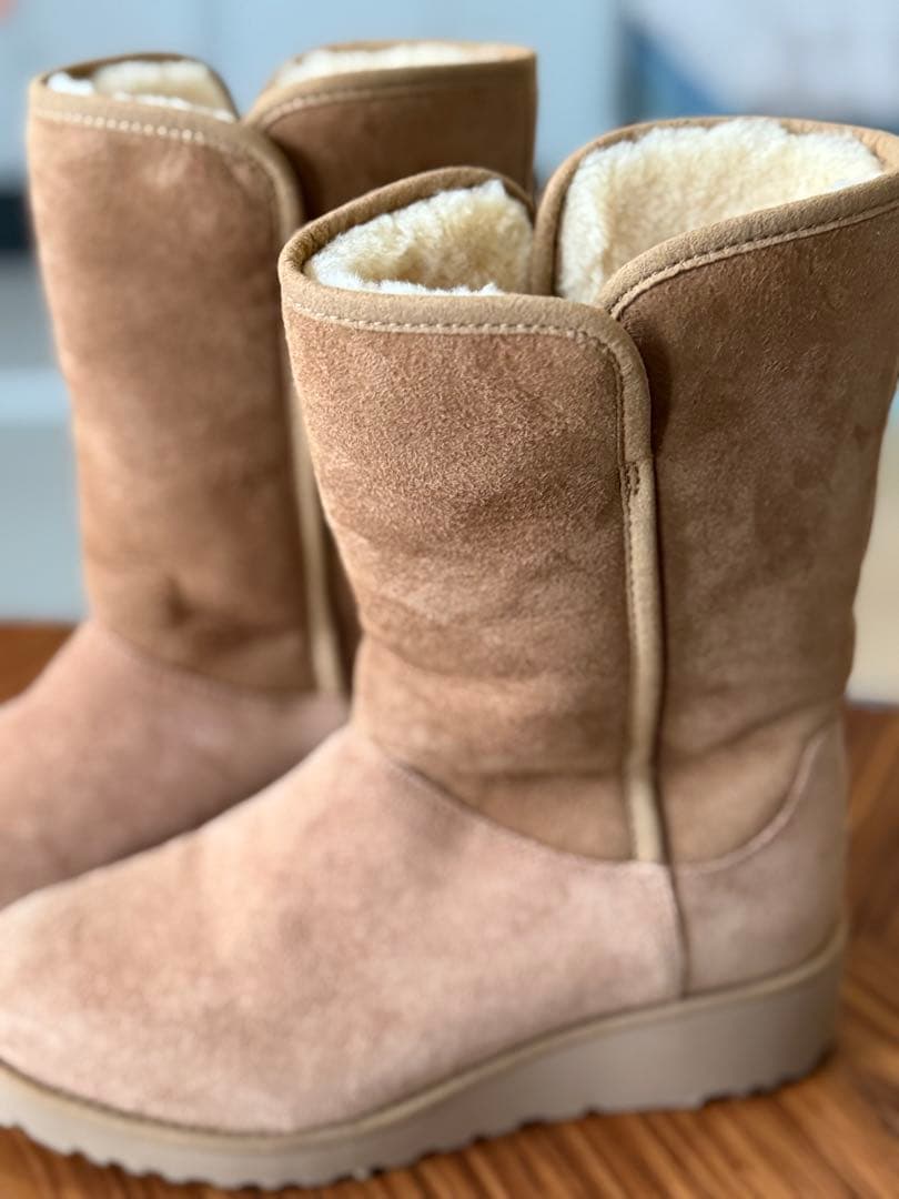 MT 　UGG ムートンブーツ　キャメル　23cm