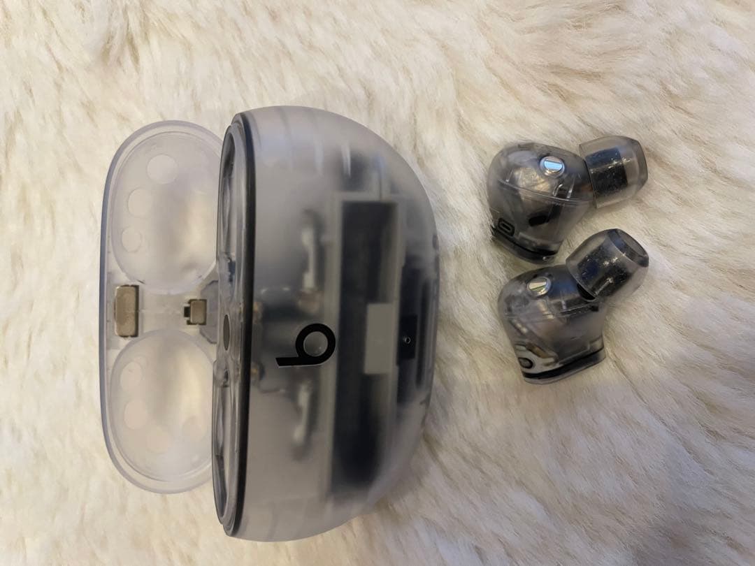 【ほぼ未使用】Beats beats Studio Buds