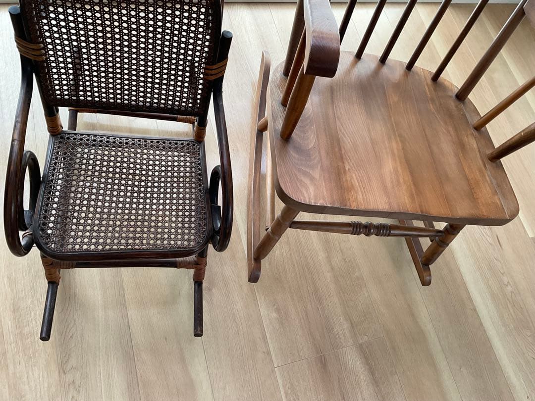 アンティーク　子供用ラタンロッキングチェア　籐　椅子　飾り台　古道具