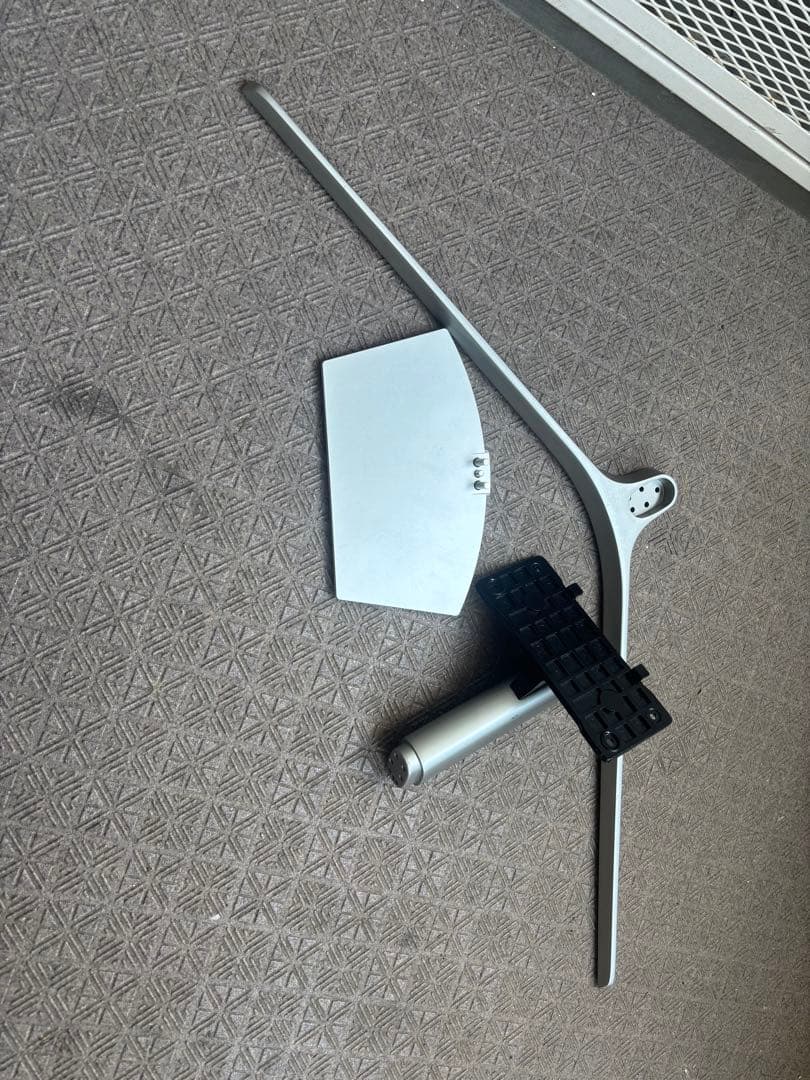 ハイセンス Hisense 55型 テレビ 55U7E 縦ブレ 訳あり