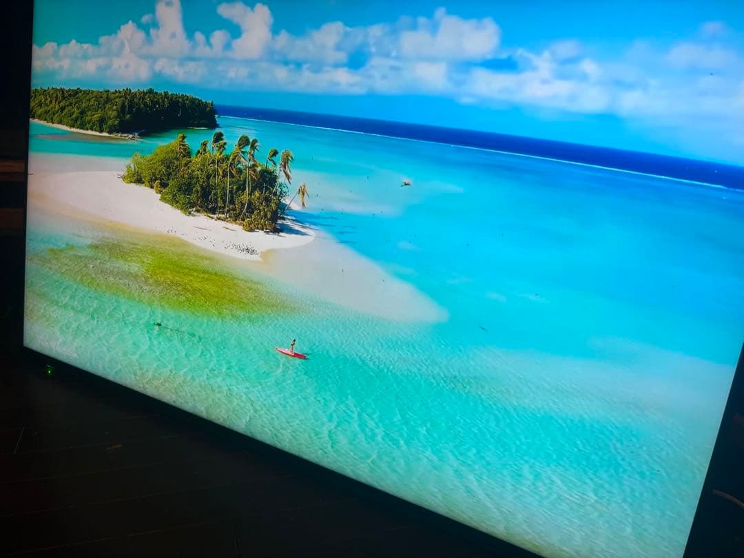 ハイセンス Hisense 55型 テレビ 55U7E 縦ブレ 訳あり