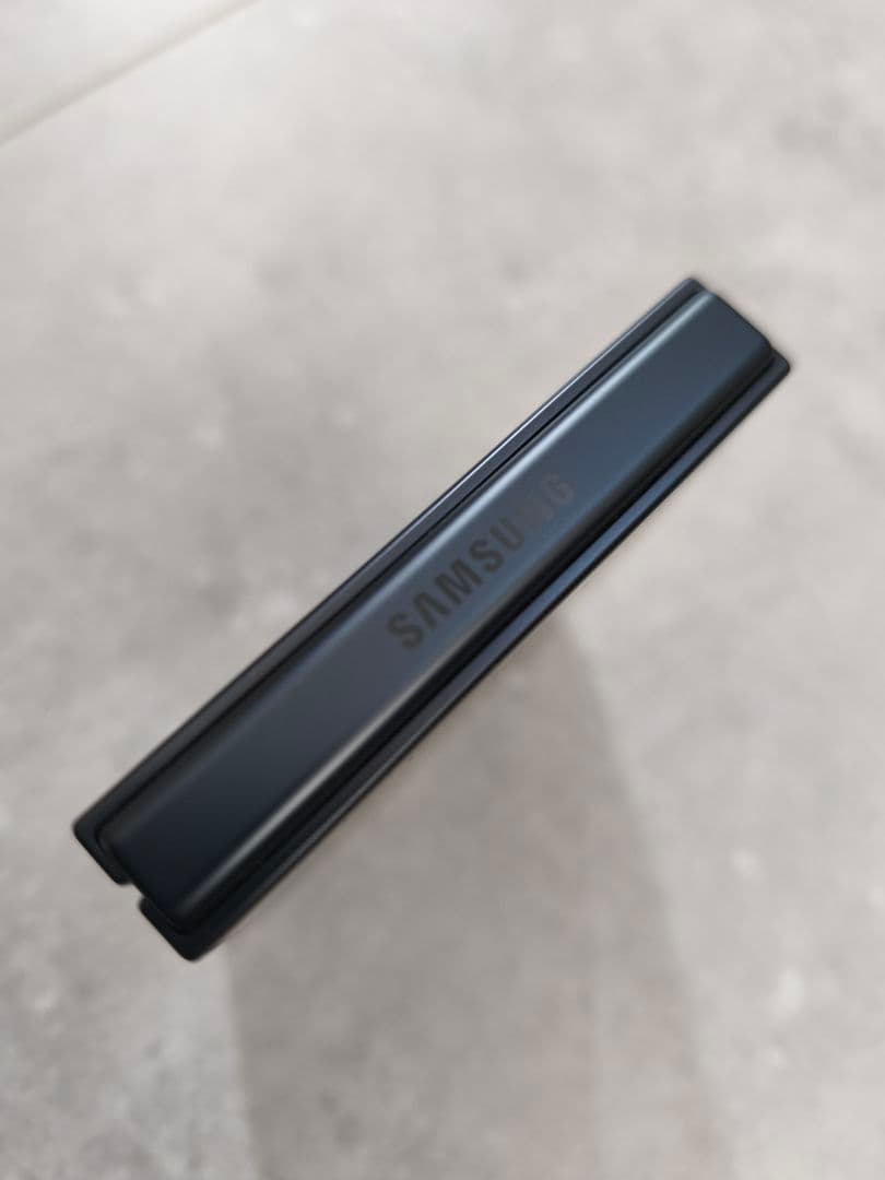 サムスン galaxy z flip7 256GB ジェットブラック おまけ付