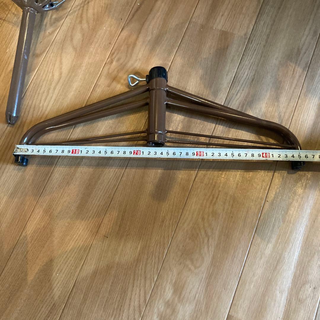 アルザス松ぼっくり付きクリスマスツリー180㎝