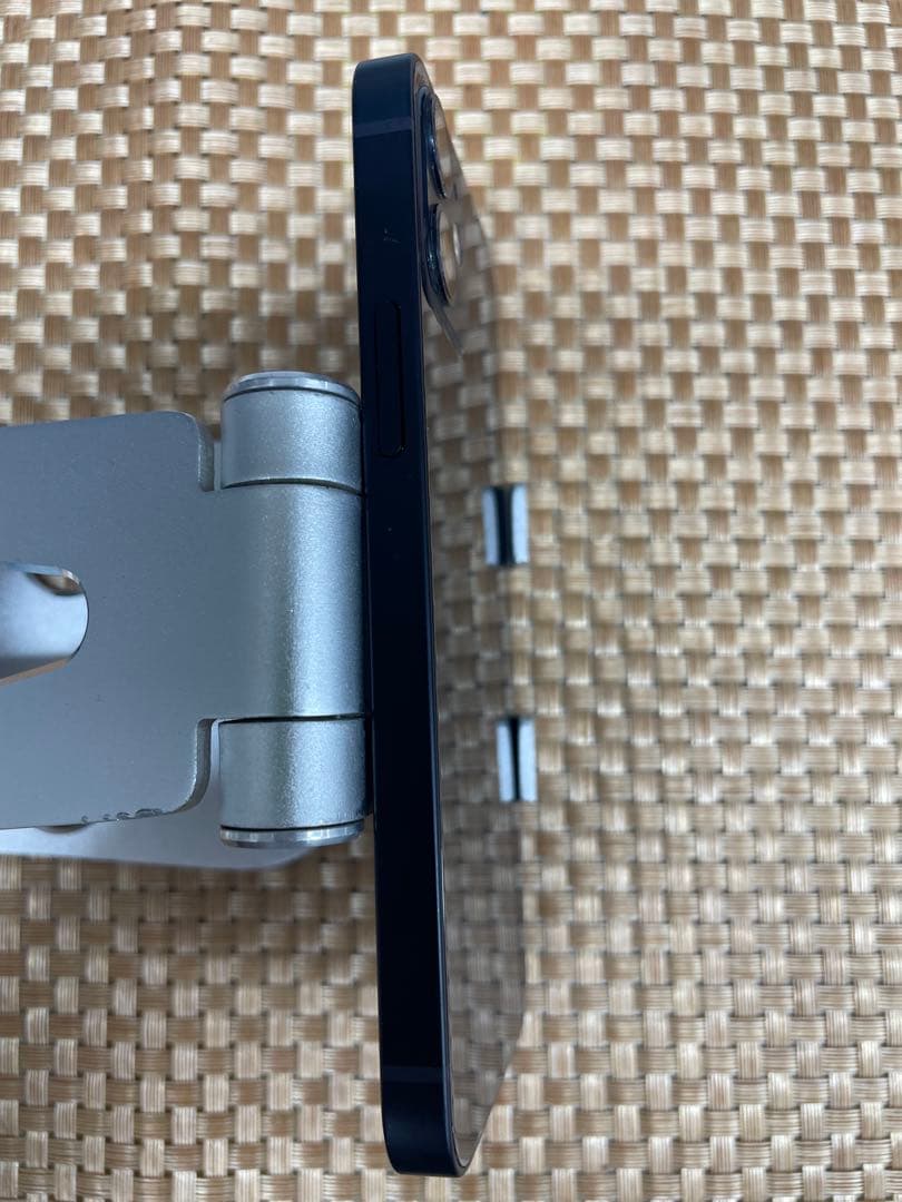 iPhone 12 mini 64 GBブラックSIMフリー【4150】