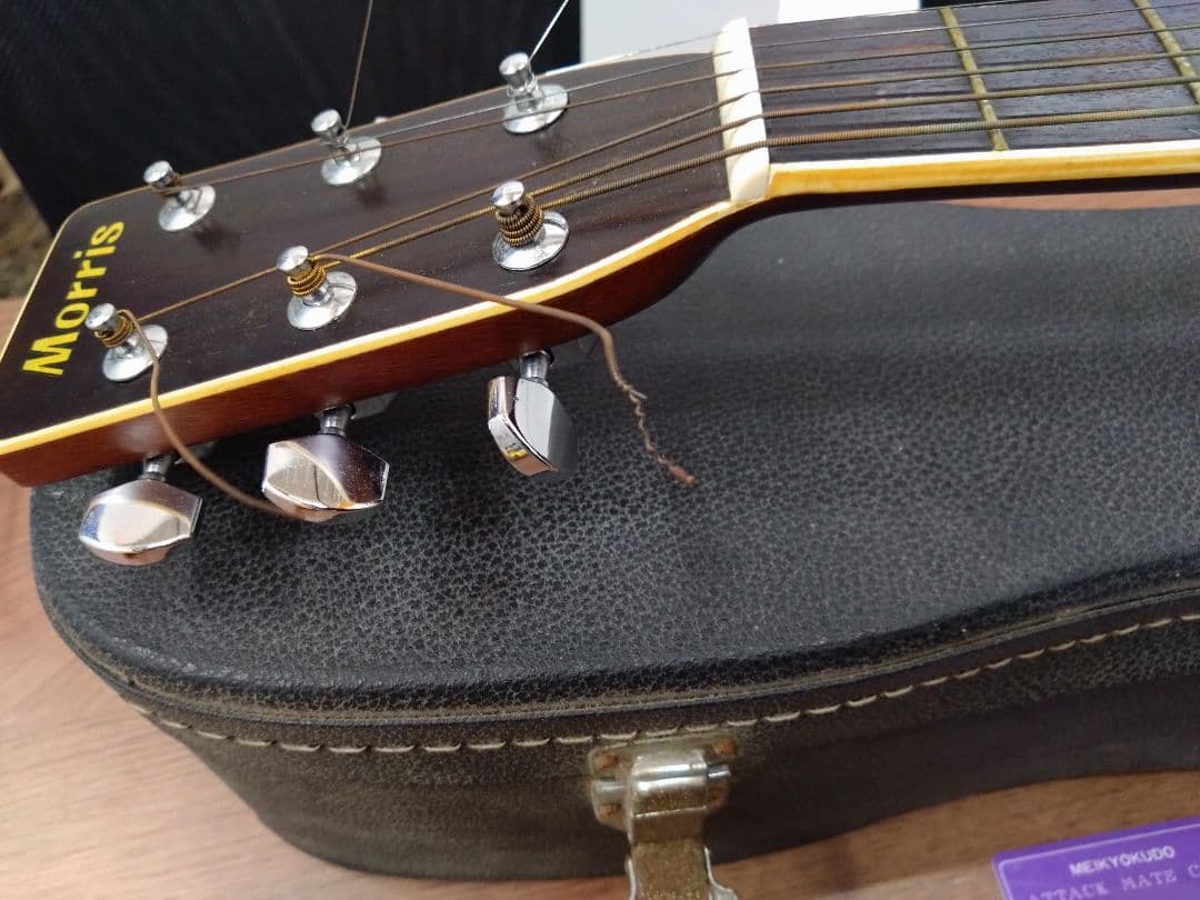 モーリス　Morris w-25 アコースティックギター ハードケース付き