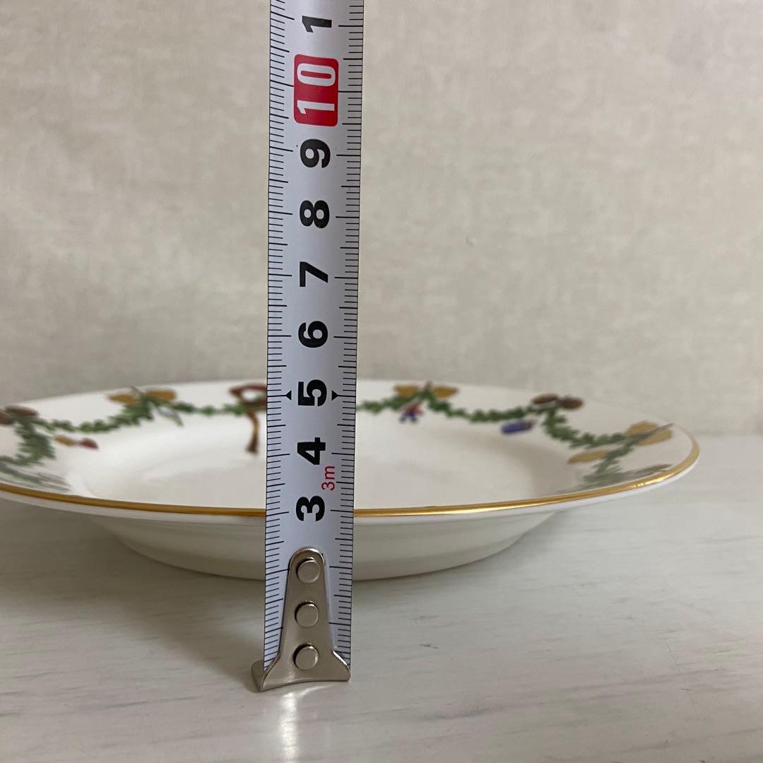 ロイヤルコペンハーゲン　スターフルーテッド クリスマス ディーププレート 4枚