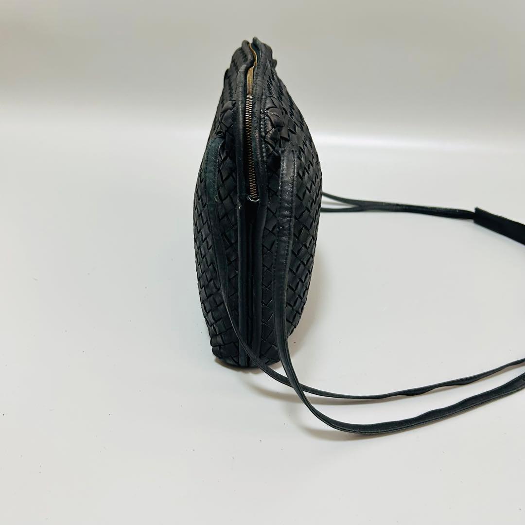 BOTTEGAVENETA ボッテガヴェネタ イントレチャート ショルダーバッグ