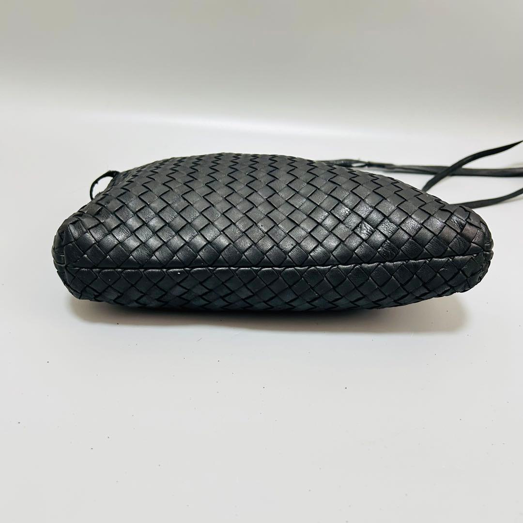BOTTEGAVENETA ボッテガヴェネタ イントレチャート ショルダーバッグ