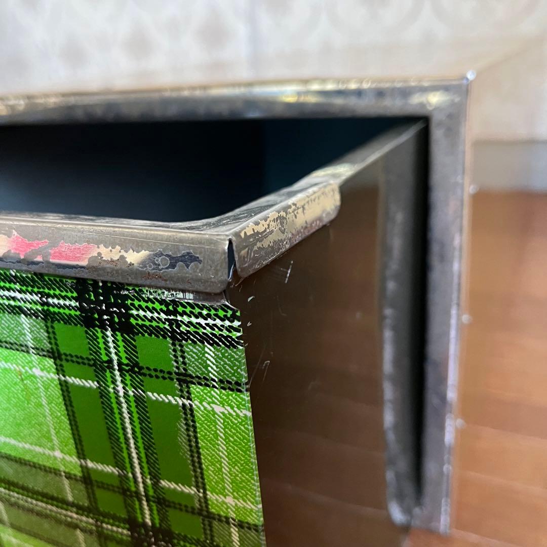 【アンティーク】① 昭和レトロ レトロポップ ブリキ 衣装ケース 収納ボックス