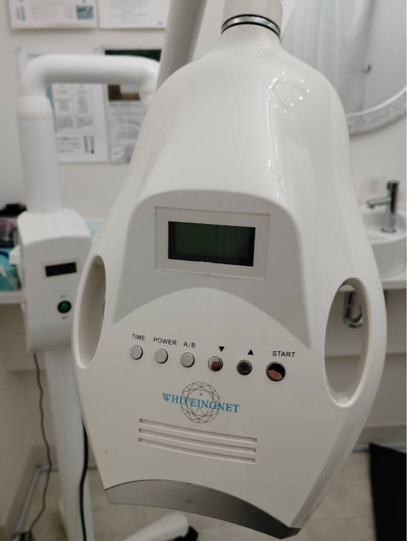 シャリオン社　セルフホワイトニング　機械