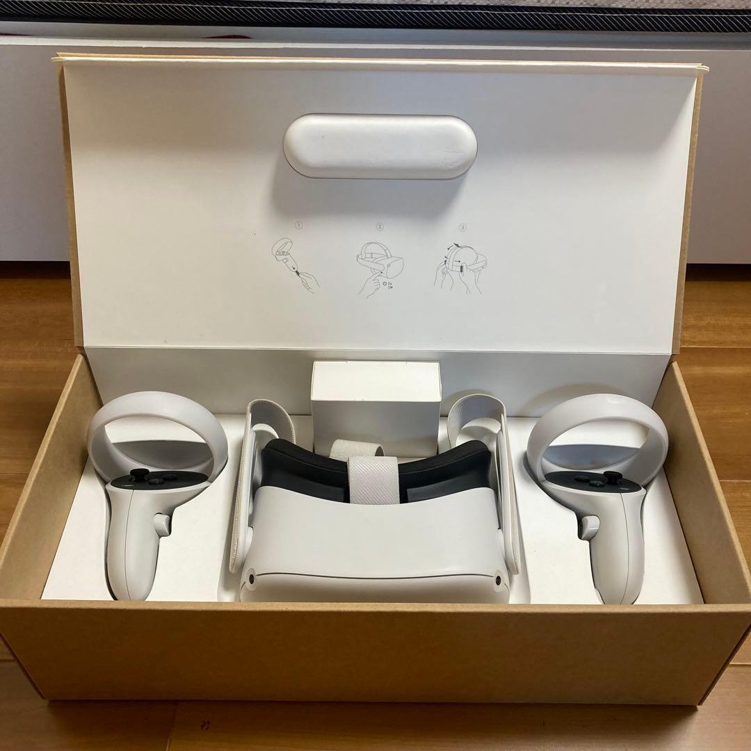  Quest 2 ヘッドセットとコントローラー