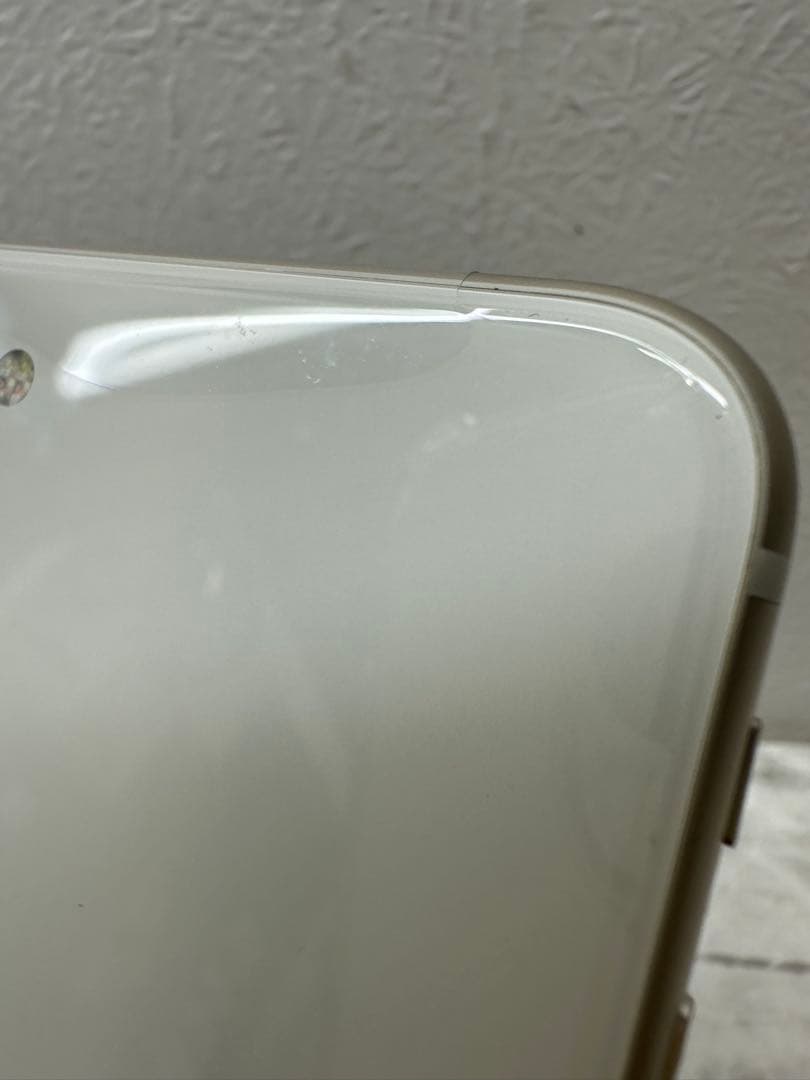 スマートフォン本体 Apple iPhone SE 64GB iOS 26.1