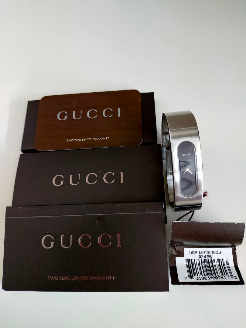 GUCCI 2400 S ステンレススチール 時計