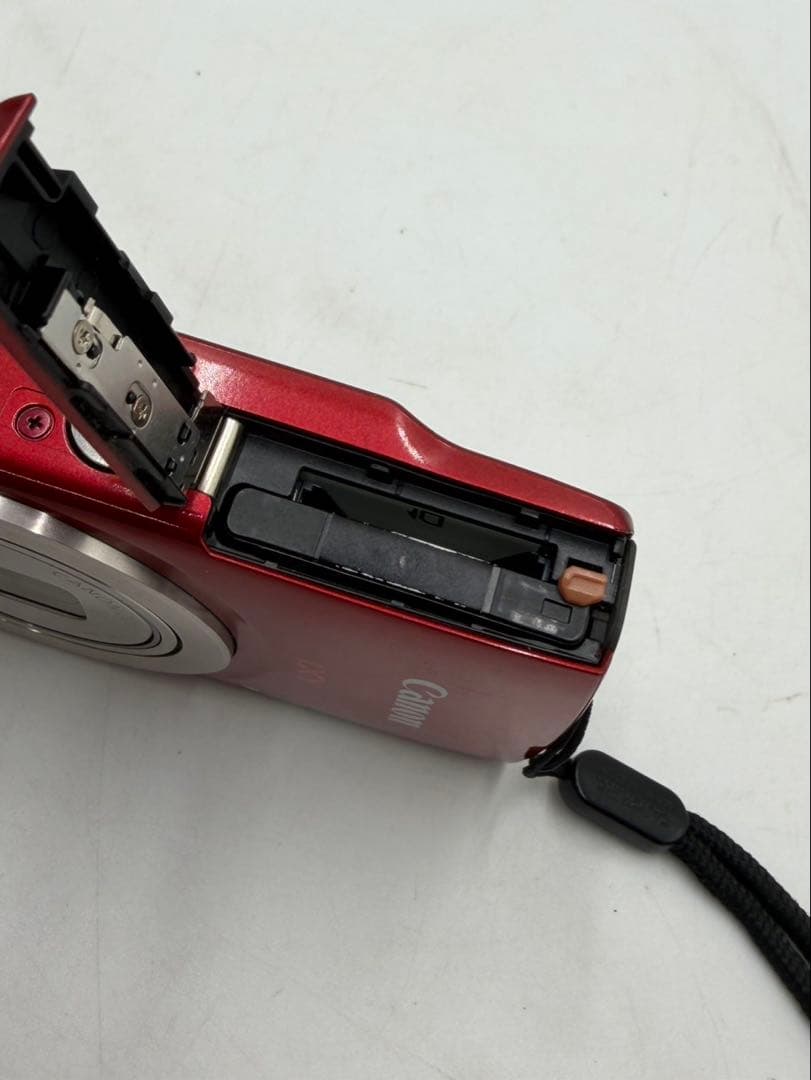 Canon IXY200 コンパクト デジタルカメラ　PC2333