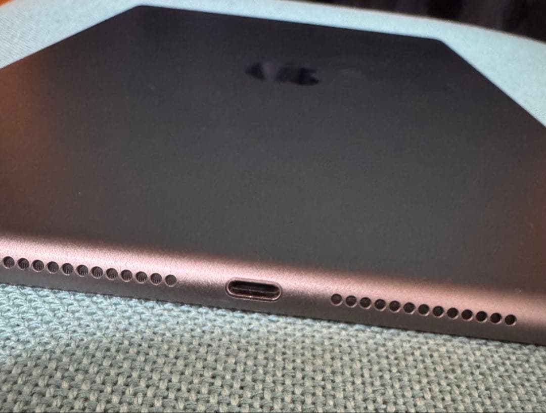 Apple iPad 第9世代　64GB Wifi スペースグレイ