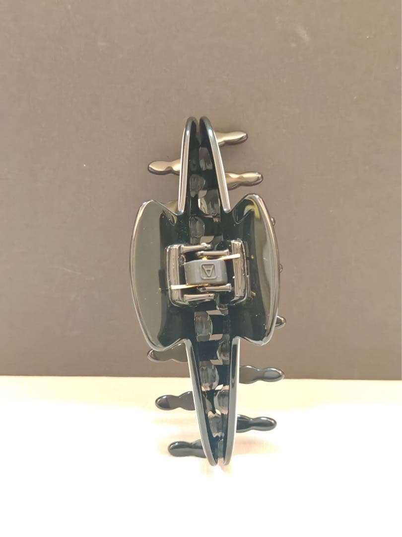 Alexandre de Paris ヘアクリップ ホワイト/ブラック