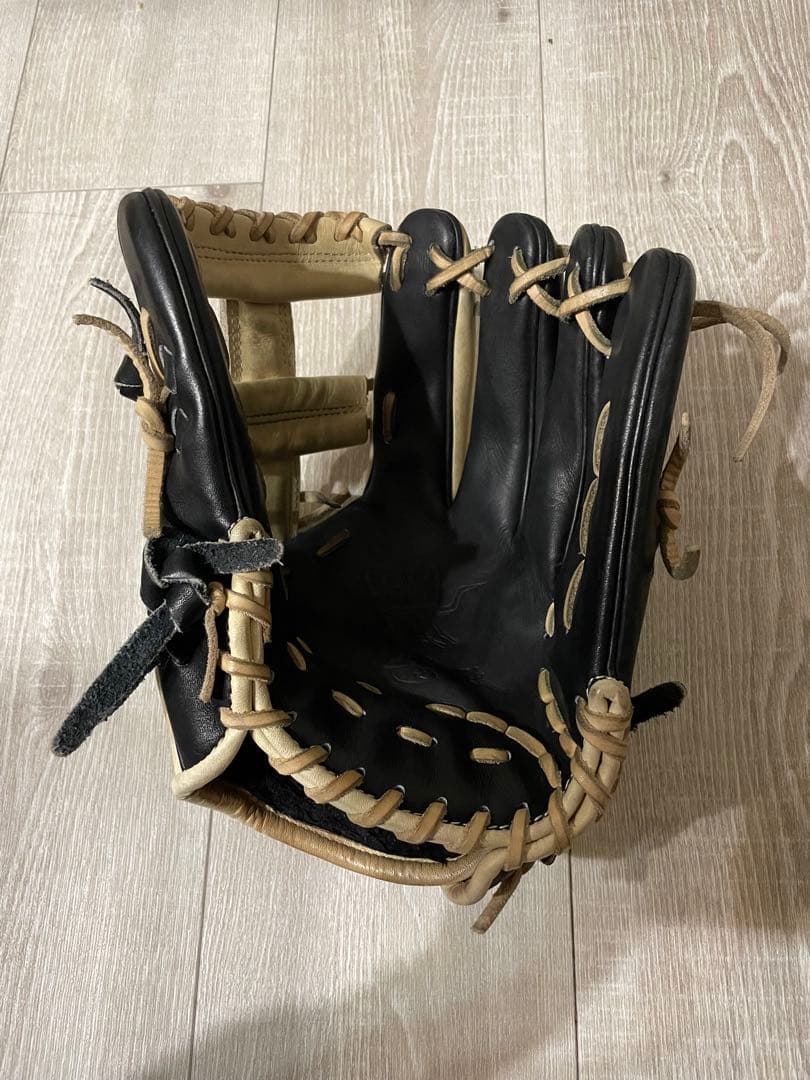 ローリングス　内野手用軟式グラブ　岡本モデル