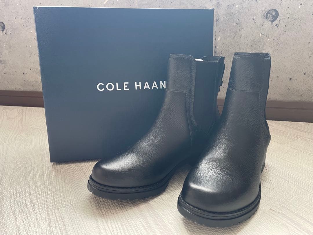 美品　COLE HAAN カメア　サイドゴアブーツ　ウォータープルーフ　サイズ8
