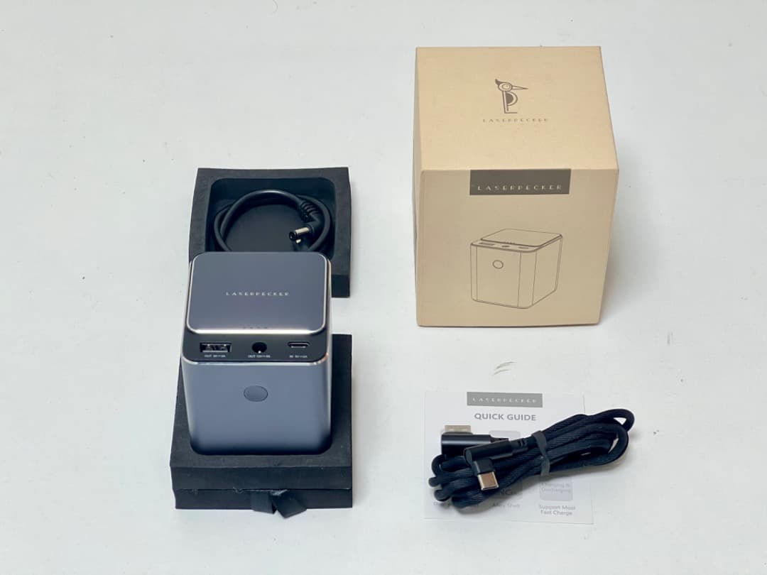 LaserPecker2 レーザーペッカー2 彫刻機、電動台座、パワーバンク付