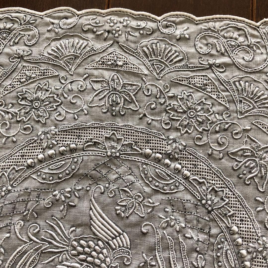 未使用　SWATOW ハンカチ　鳳凰　汕頭　手刺繍　スワトウ　パッケージなし発送