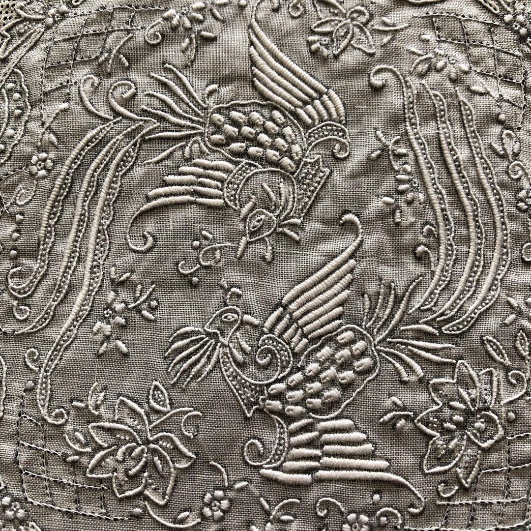 未使用　SWATOW ハンカチ　鳳凰　汕頭　手刺繍　スワトウ　パッケージなし発送