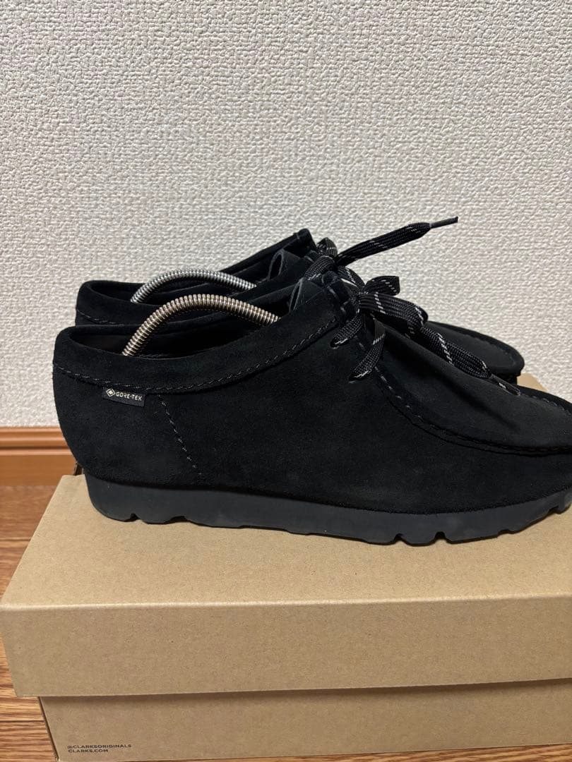 Clarks ワラビー　ブラック スエード GORE-TEX