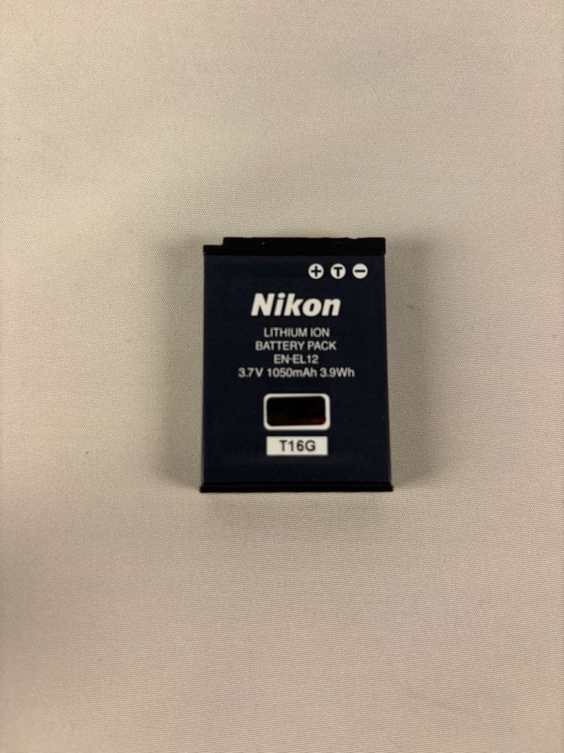 Nikon coolpix AW130 防水カメラ外品充電器付き