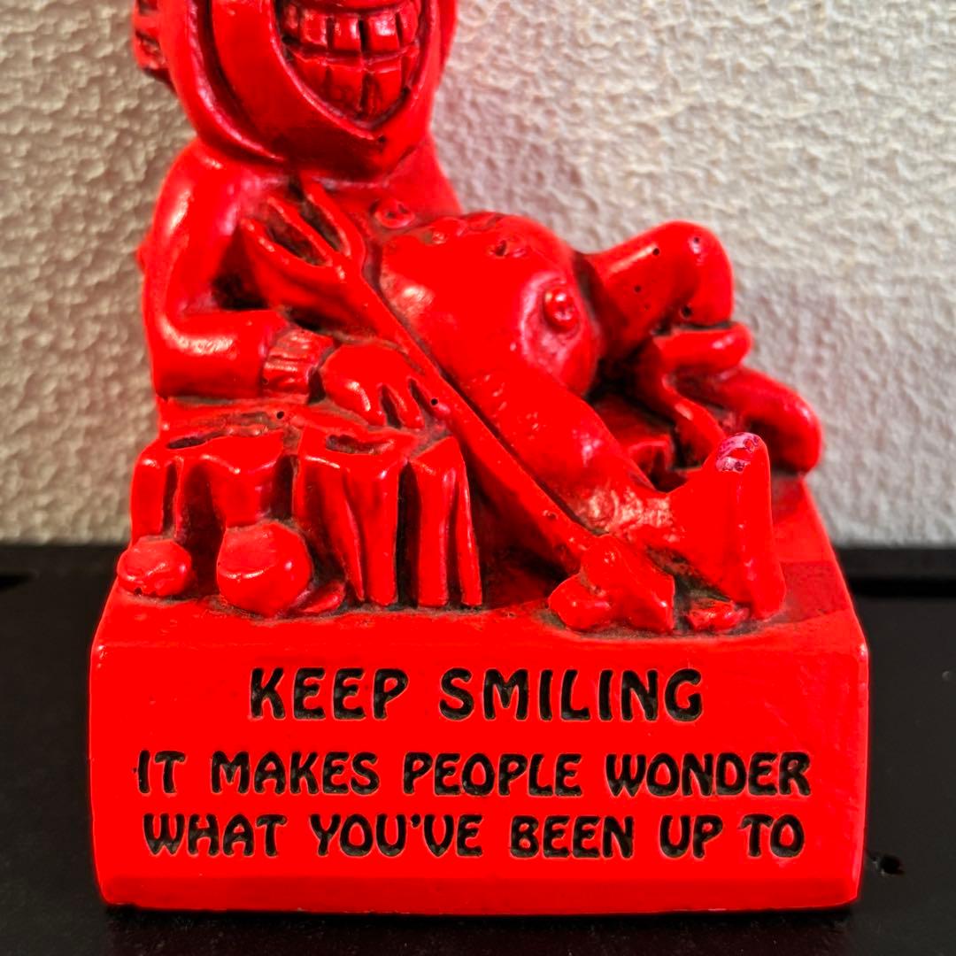 レッドデビル18レア　1970s ヴィンテージ　USA メッセージドール　ピース