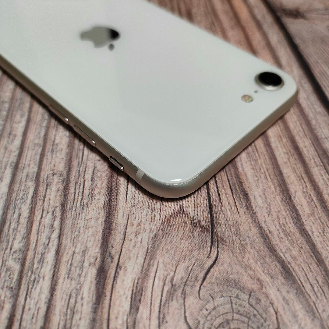 iPhone SE 第3世代 SIMフリー 64GB 美品 バッテリー93%