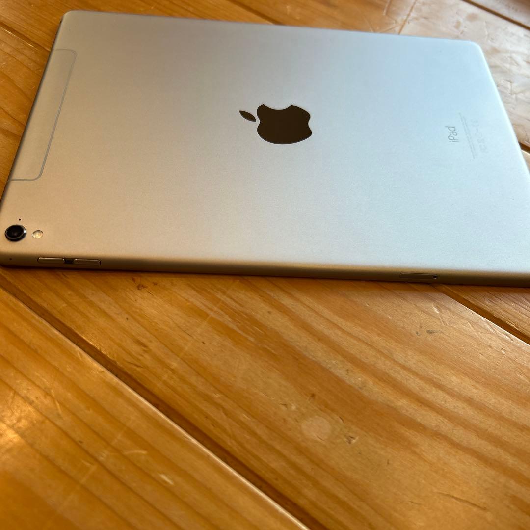 iPad Pro 9.7インチ A1674 128GB NLQ32J/A