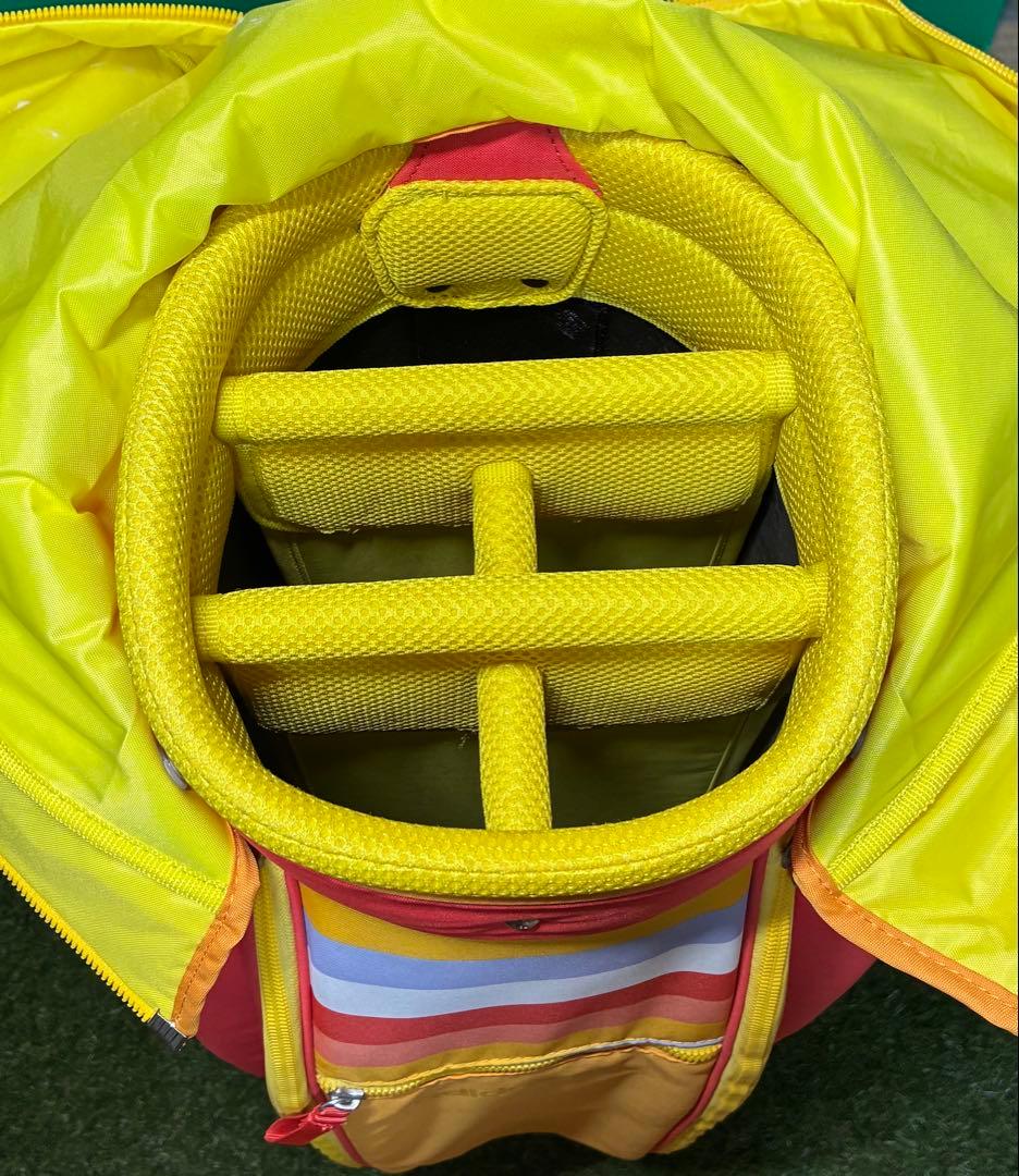 レディース　adidas 軽量キャディバッグ