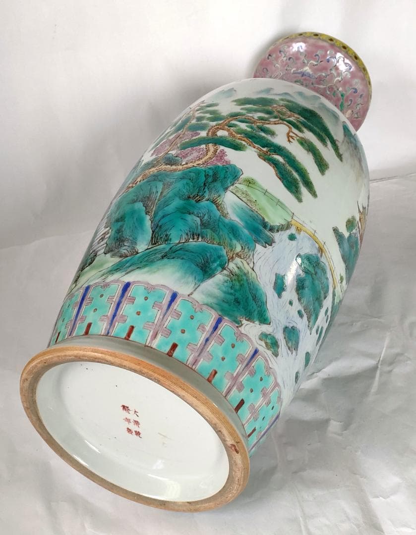 置物 色絵 大清乾隆年製 Ad-240