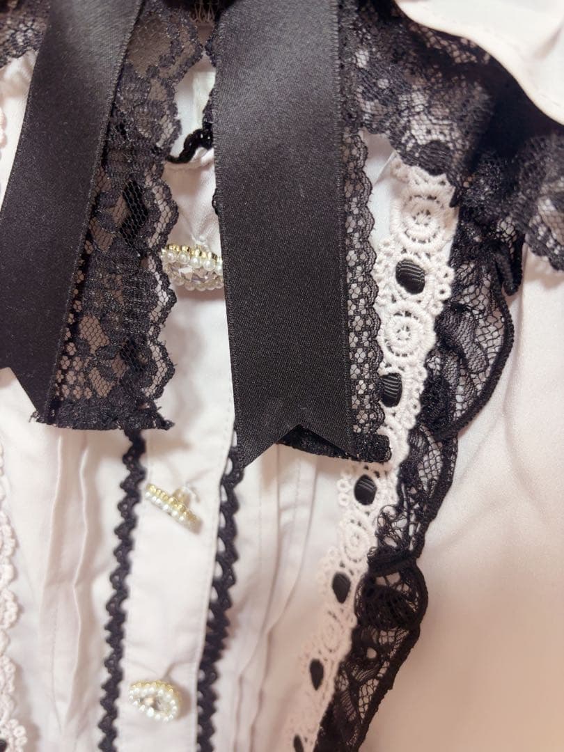 LIZ LISA オープンショルダーフリルブラウス