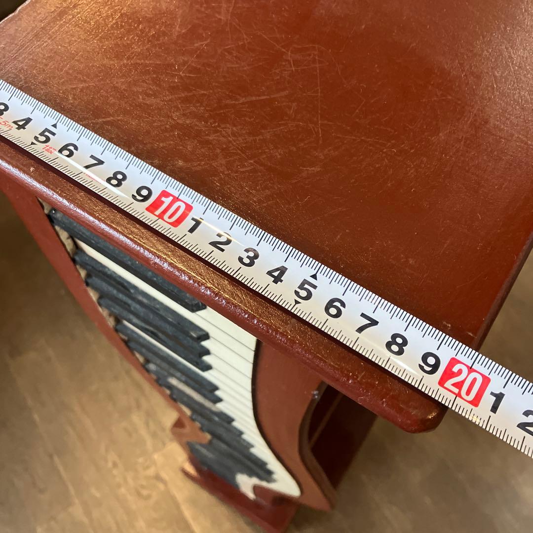 ピアノ鍵盤（両面）デザイン6段棚最大90枚 CD 収納 アンティーク調 店舗什器