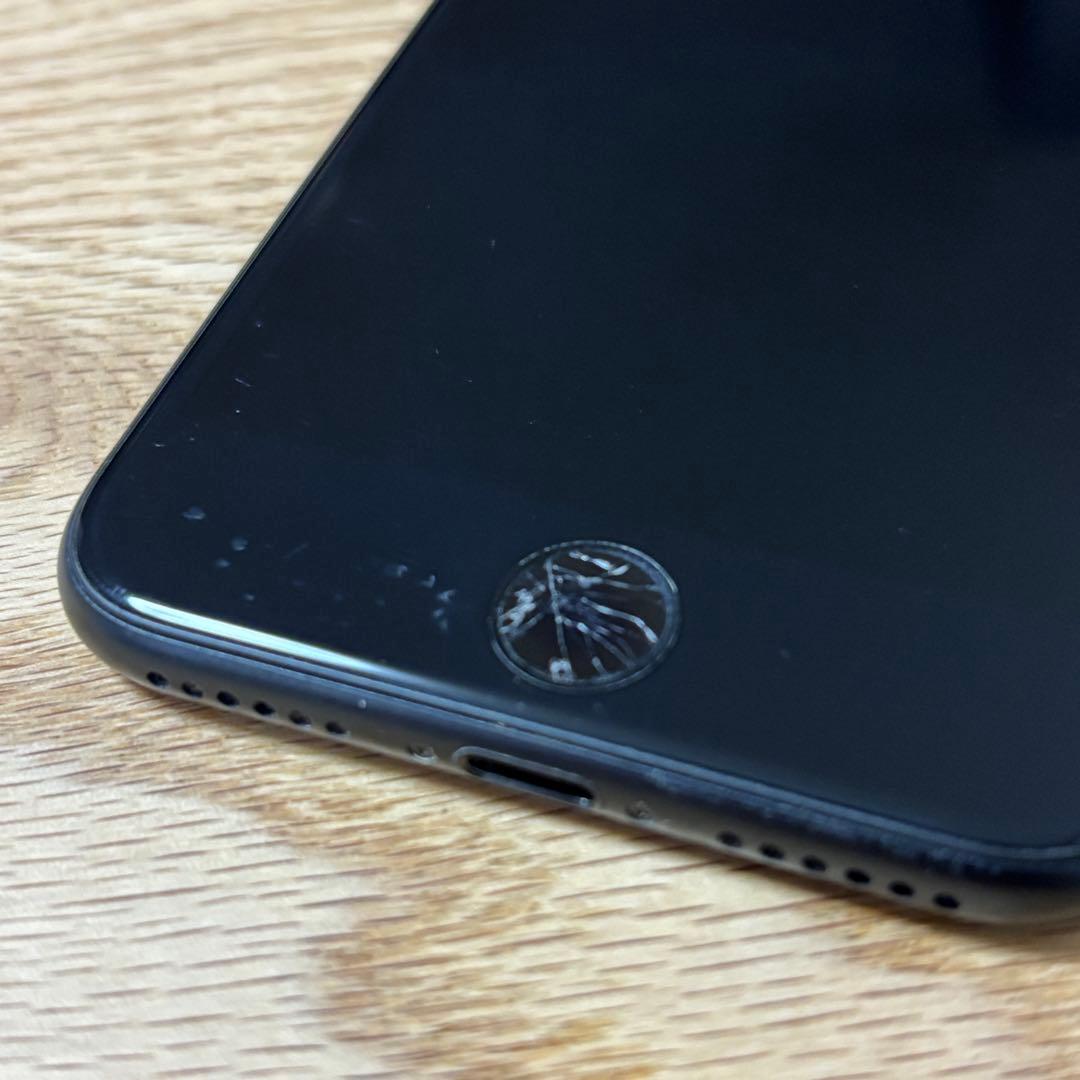 【ジャンク品】iPhoneSE （第2世代 ）128GB ブラック SIMフリー