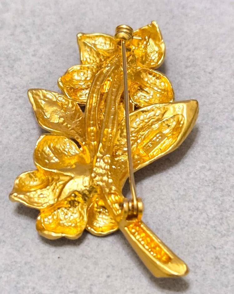 KENZOケンゾー ゴールドカラー パール付きフラワー　ブローチ　43246