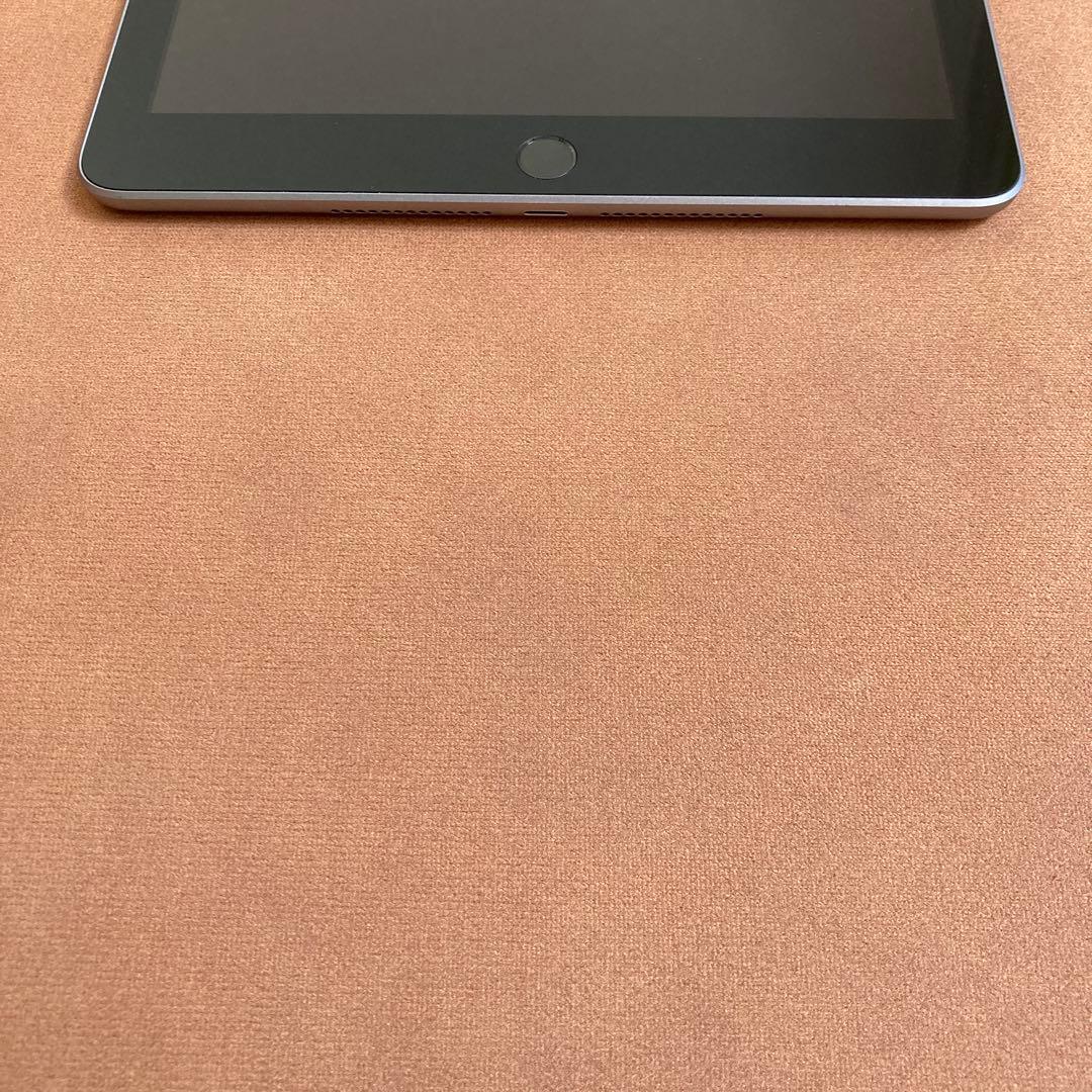 79【早い者勝ち】電池最良好☆iPad6 第6世代 32GB WIFIモデル☆