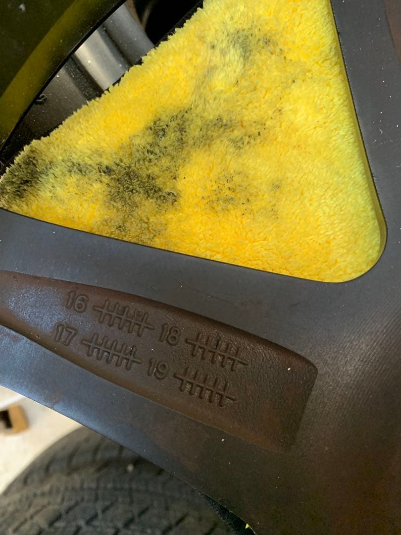 ブリザックスタッドレスタイヤホイール4本セット